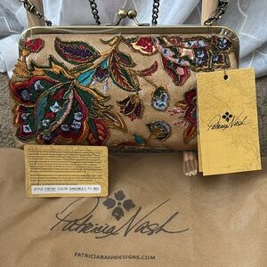 NWT Patricia Nash French Tapestry Beaded & Leather Bag. Style P307297, Sand